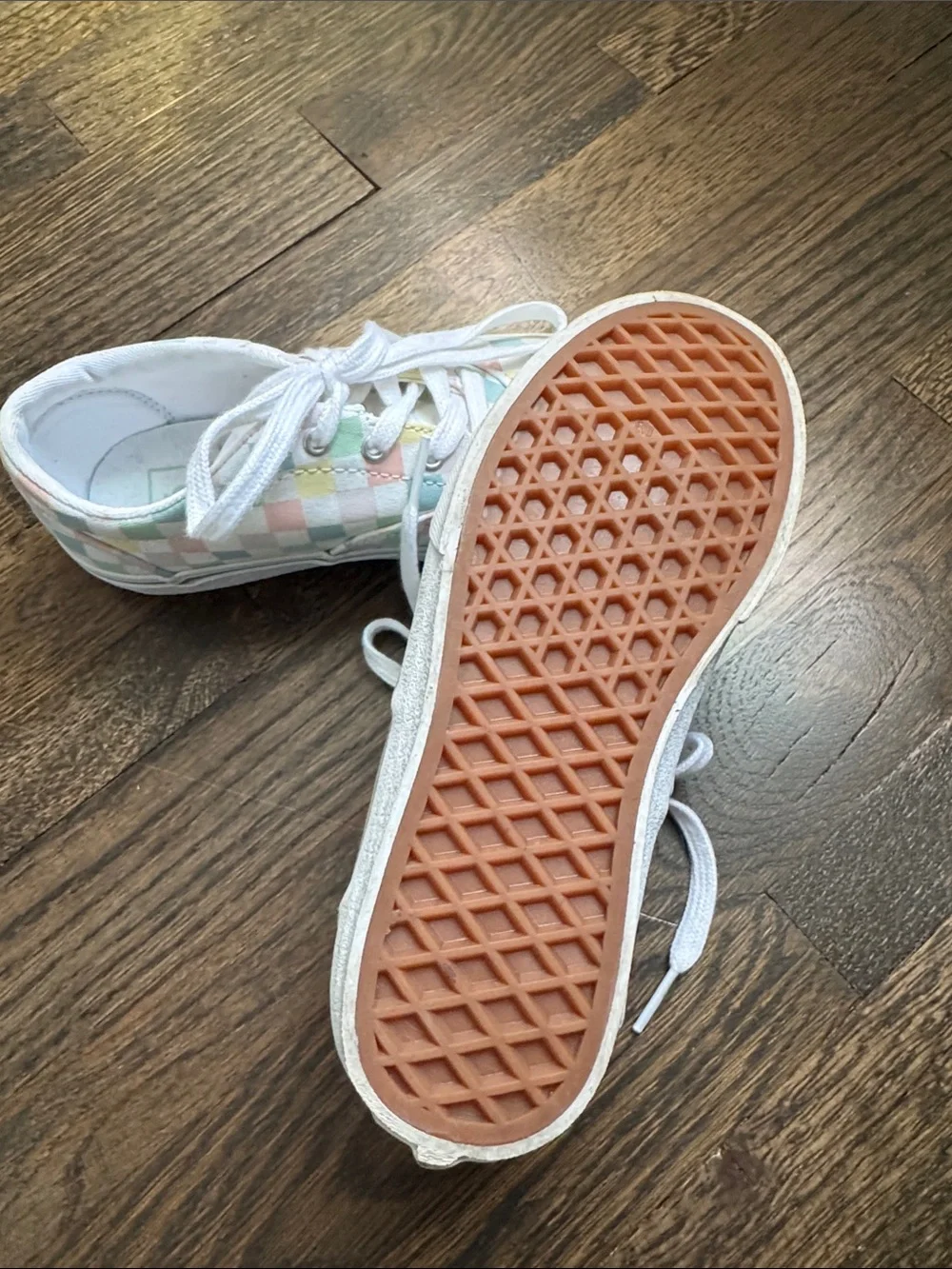 Kids Pastel Checkerboard Lace-Up Sneakers - White Base